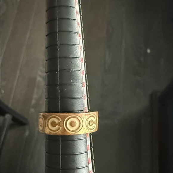 Dior Gucci coco Chanel rings pick one - Picture 16 of 16